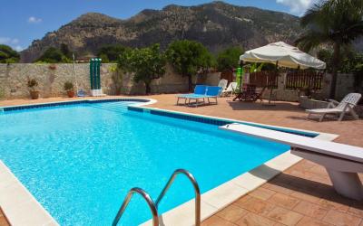 Trampolini Piscina Modello Canguro 3